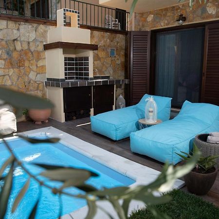 Dandy Villas Nea Roda - Melodic Waves - Private - Pool - Parking - Cellar Exterior foto