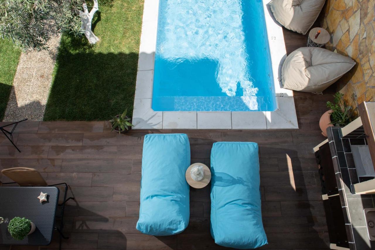 Dandy Villas Nea Roda - Melodic Waves - Private - Pool - Parking - Cellar Exterior foto