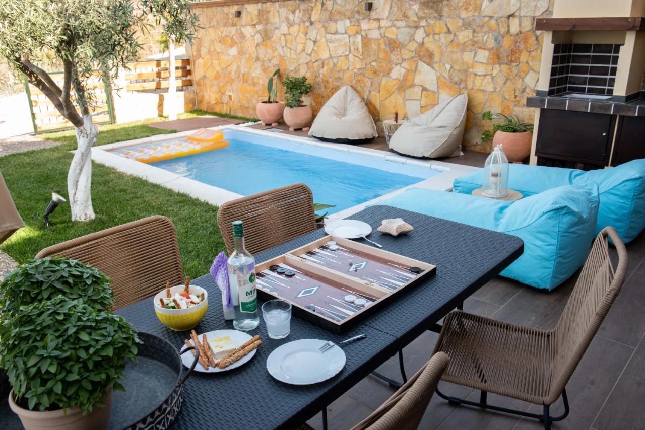 Dandy Villas Nea Roda - Melodic Waves - Private - Pool - Parking - Cellar Exterior foto